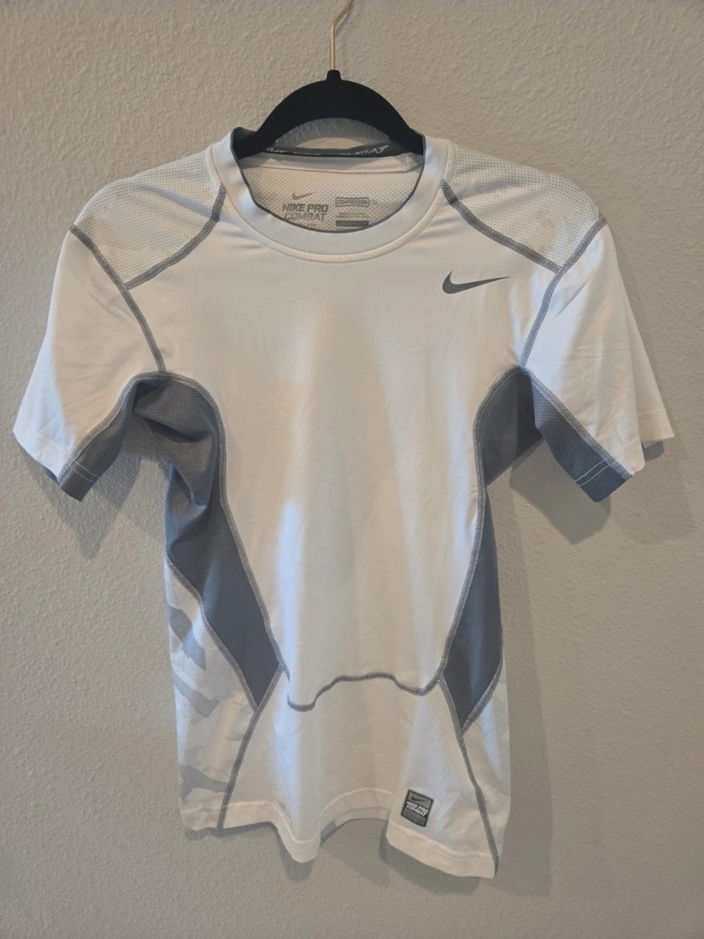 Nike Men’s White & Gray Dri-FIT Compression Shirt